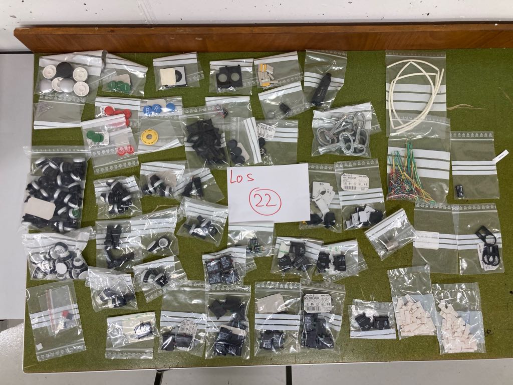 Elektrobauteile für Schaltanlagen